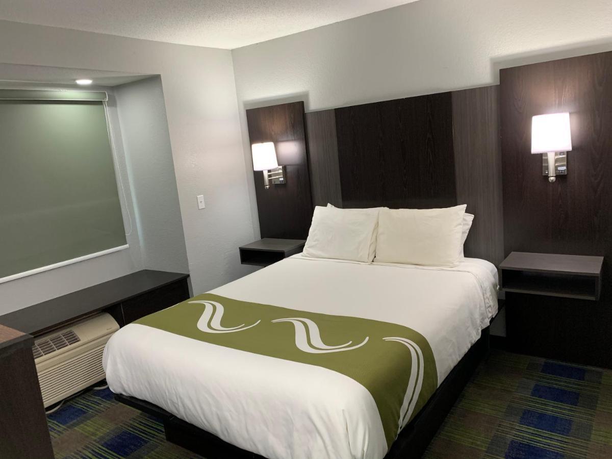 Quality Inn Owatonna Near Medical Center Exterior foto